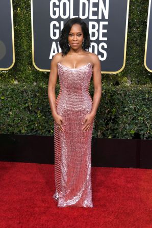Regina King: on another woman this pink would've been too bland. But with her coloring it is lovely!